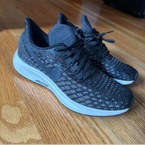 Nike Black and White Athletic Sneakers